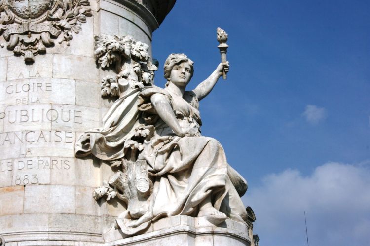 Paris Monument